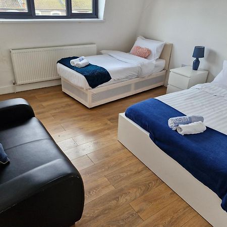 Simply Relax,1 Eastham London Apartment Exterior photo